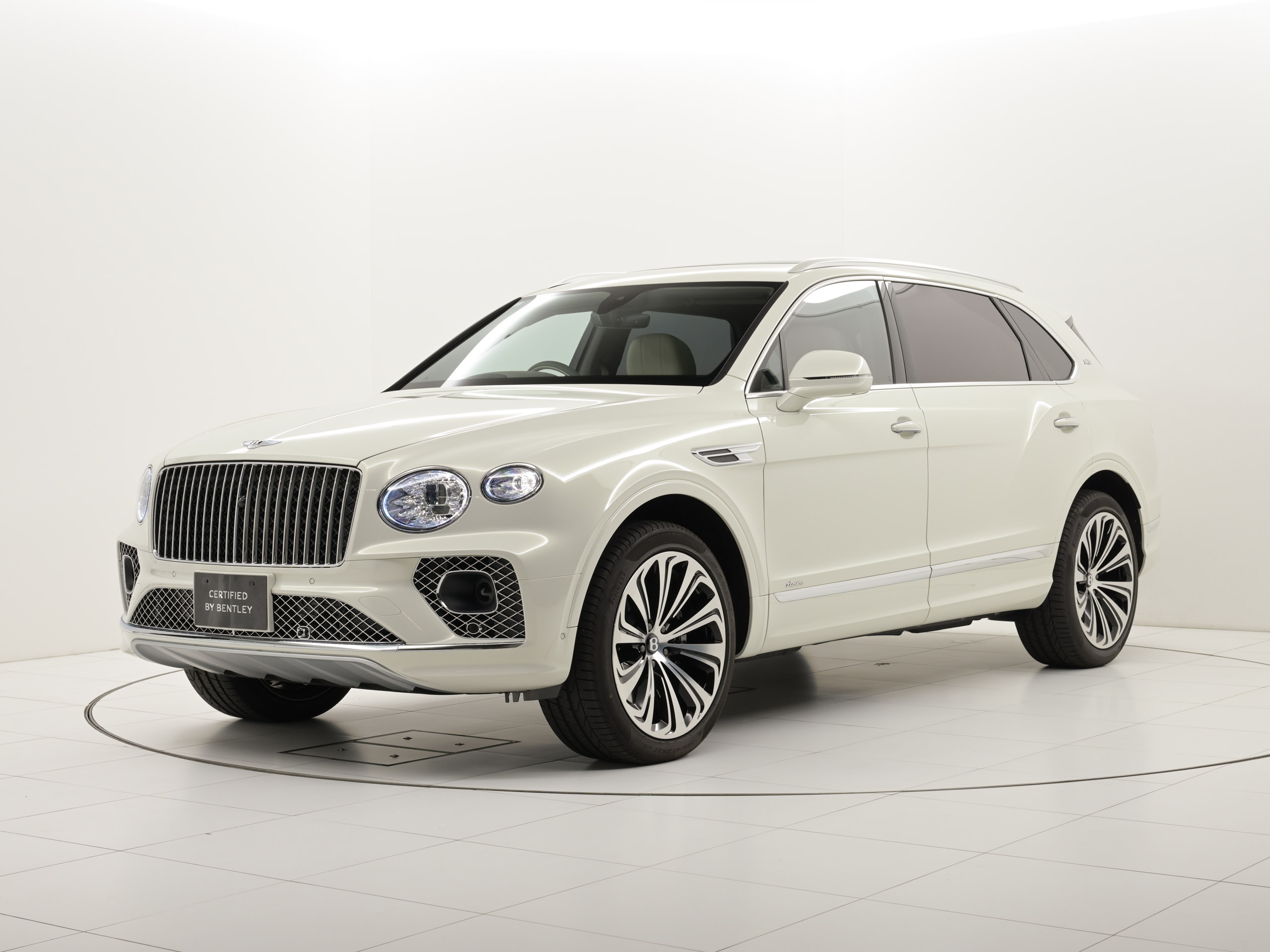 ベントレー【定価11万円】バック【新品未使用】 ベントレー【定価11万円】バック【新品未使用】 - メルカリ